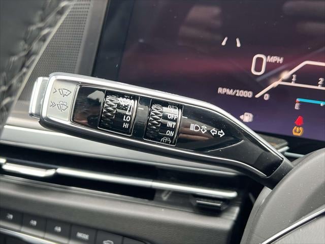 2025 Cadillac Escalade ESV 4WD Premium Luxury