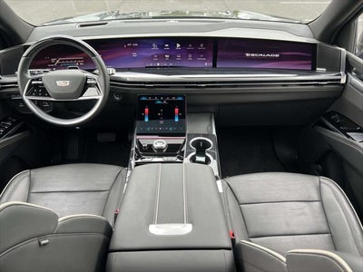 2025 Cadillac Escalade ESV 4WD Sport