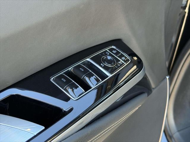 2025 Cadillac Escalade ESV 4WD Sport
