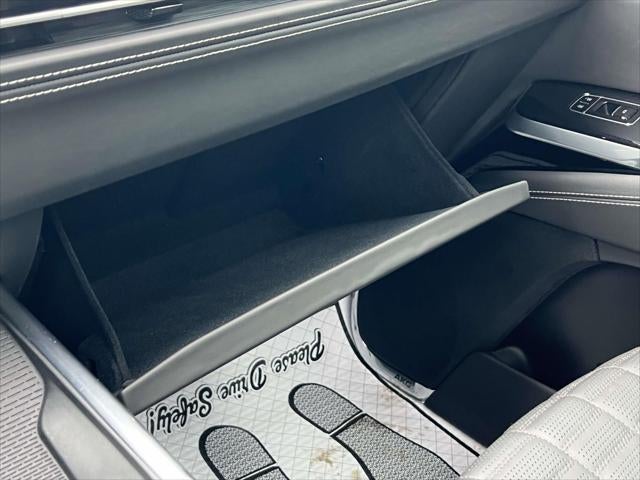 2026 Cadillac Escalade ESV 4WD Platinum Sport