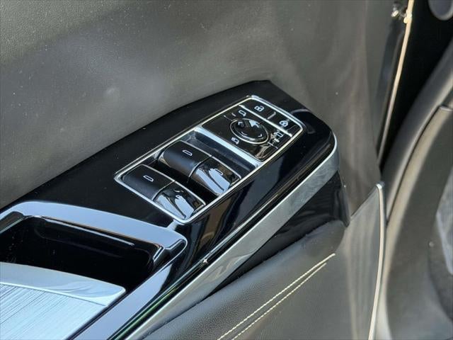 2025 Cadillac Escalade ESV 4WD Sport Platinum