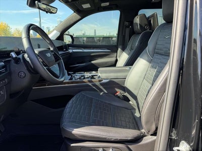 2025 Cadillac Escalade ESV 4WD Sport Platinum