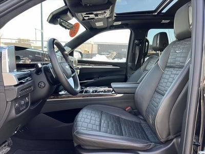 2025 Cadillac Escalade ESV 4WD Sport Platinum