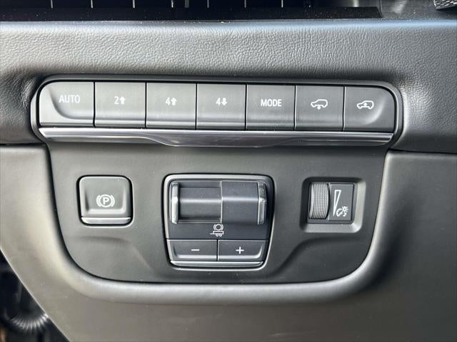 2025 Cadillac Escalade ESV 4WD Sport Platinum