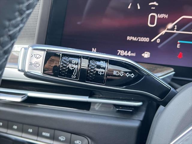 2025 Cadillac Escalade ESV 4WD Sport Platinum