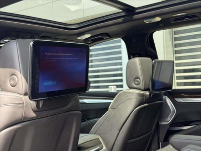 2025 Cadillac Escalade ESV 4WD Sport Platinum