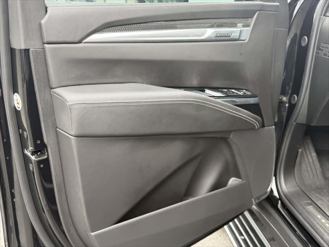2025 Cadillac Escalade ESV AWD V-Series