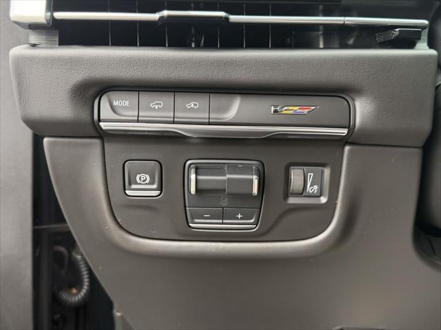 2025 Cadillac Escalade ESV AWD V-Series