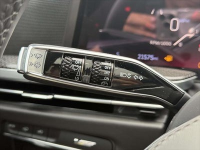 2025 Cadillac Escalade ESV AWD V-Series