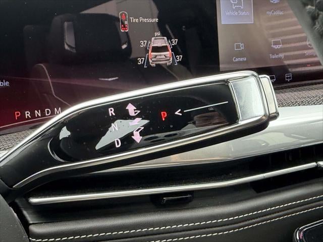 2025 Cadillac Escalade ESV AWD V-Series