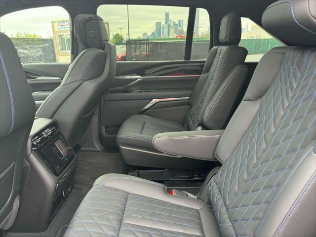 2025 Cadillac ESCALADE IQ Luxury 1