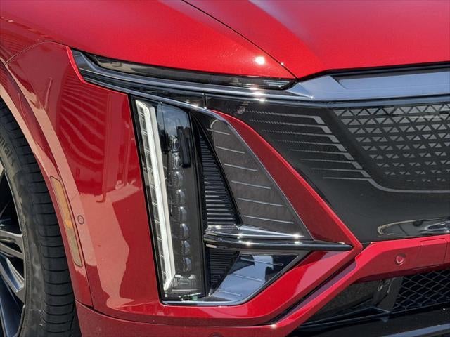 2026 Cadillac LYRIQ -V