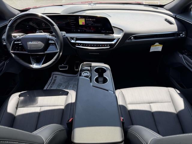 2026 Cadillac LYRIQ -V