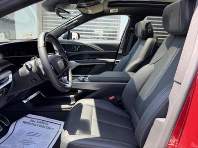 2026 Cadillac LYRIQ -V