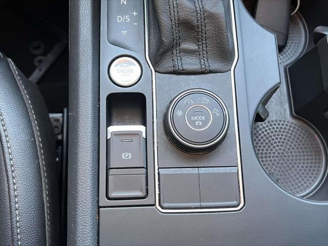 2019 Volkswagen Atlas 3.6L V6 SE w/Technology R-Line