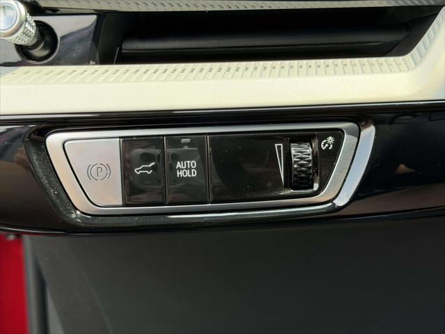 2025 Cadillac OPTIQ Luxury