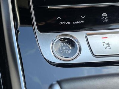 2022 Audi Q8 Prestige