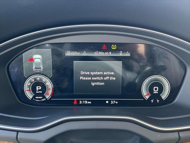 2022 Audi Q5 S line Premium Plus