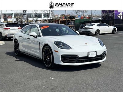 2023 Porsche Panamera 4 Platinum Edition