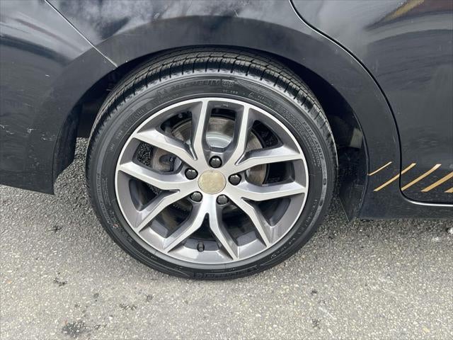 2019 Acura ILX w/Premium Pkg