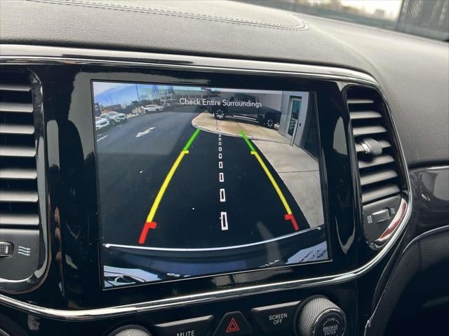 2019 Jeep Grand Cherokee Overland