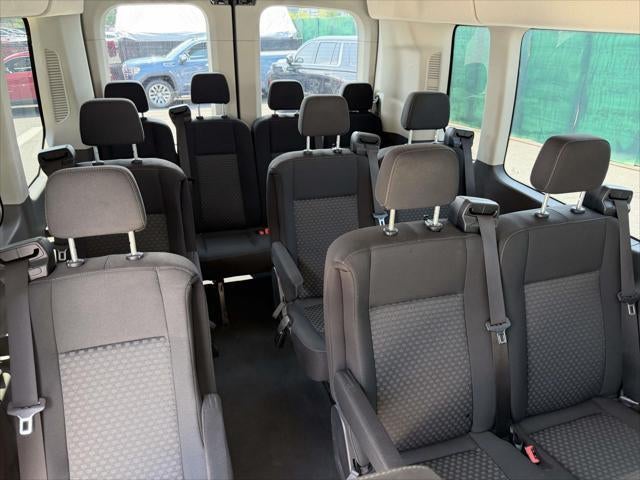 2022 Ford Transit Passenger Wagon XL