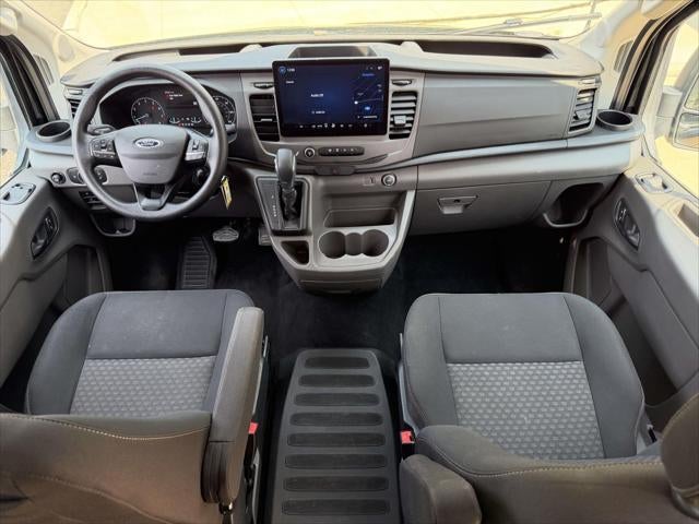 2022 Ford Transit Passenger Wagon XL