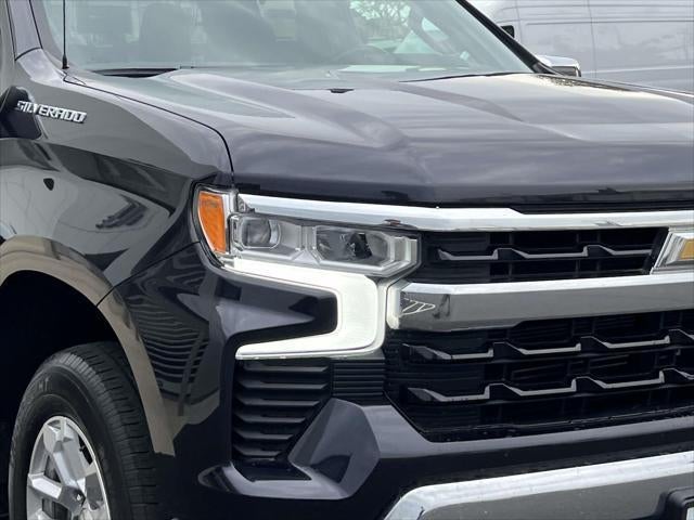 2022 Chevrolet Silverado 1500 LT (2FL)
