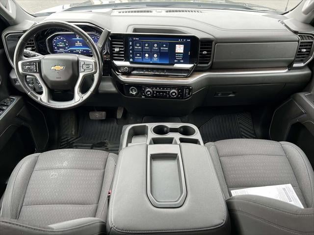 2022 Chevrolet Silverado 1500 LT (2FL)