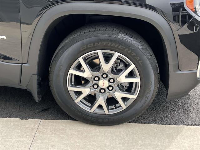 2022 GMC Acadia SLT