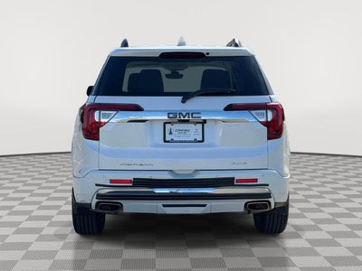 2022 GMC Acadia Denali