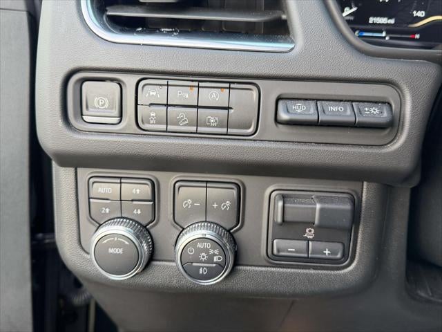 2024 GMC Yukon XL AT4