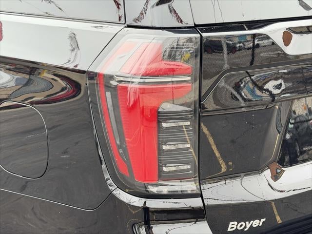 2025 Chevrolet Suburban LS