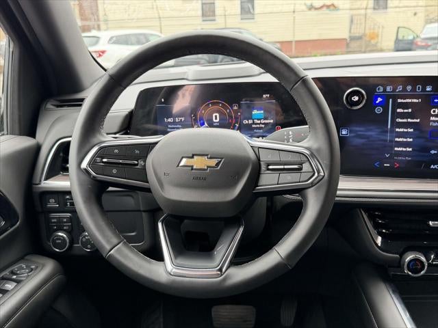 2025 Chevrolet Suburban LS