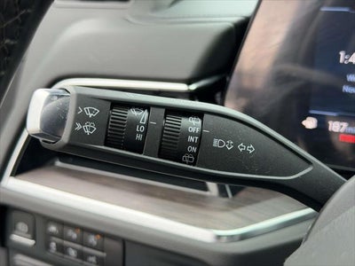 2025 Chevrolet Suburban LS