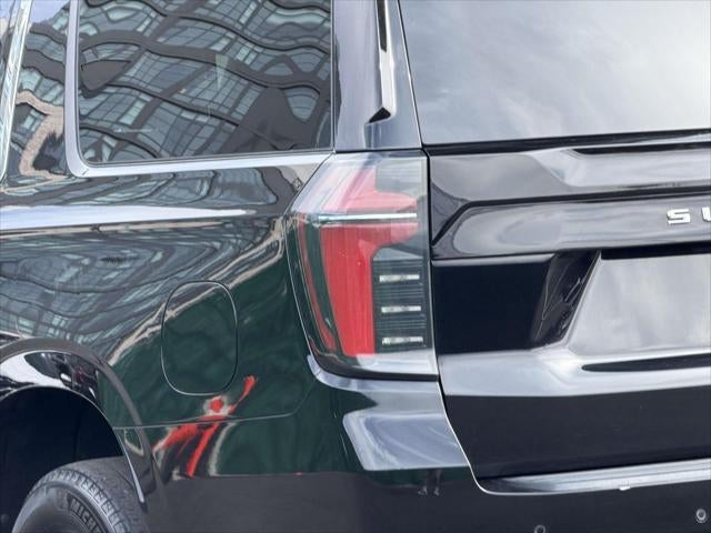 2025 Chevrolet Suburban LT