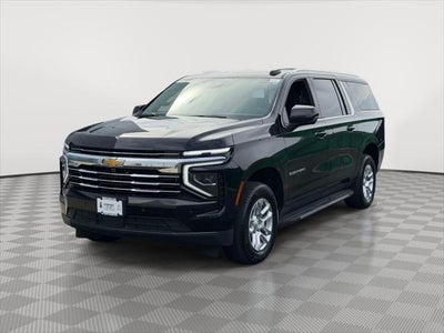 2025 Chevrolet Suburban LT