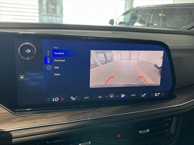 2025 Chevrolet Suburban LT