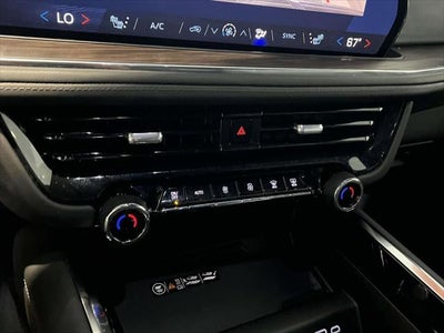 2025 Chevrolet Suburban LT