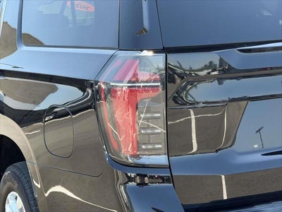 2025 Chevrolet Suburban LT