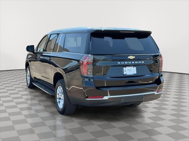2025 Chevrolet Suburban LT