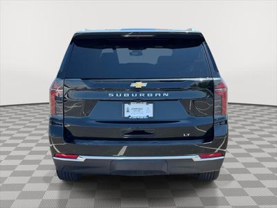 2025 Chevrolet Suburban LT