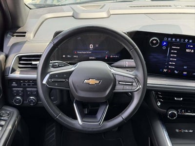 2025 Chevrolet Suburban LT