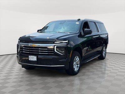 2025 Chevrolet Suburban LT