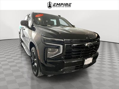 2025 Chevrolet Suburban RST