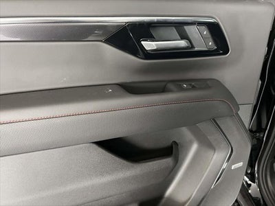 2025 Chevrolet Suburban RST