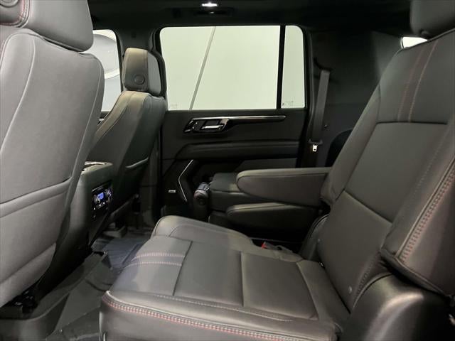 2025 Chevrolet Suburban RST