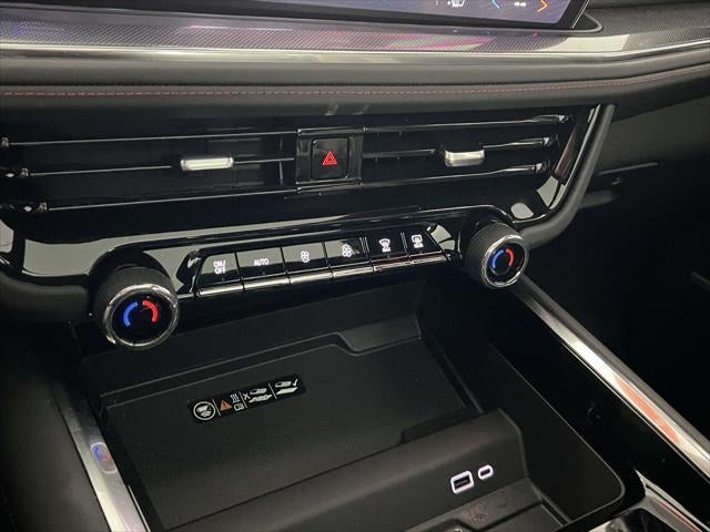 2025 Chevrolet Suburban RST