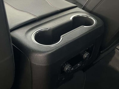 2025 Chevrolet Suburban RST