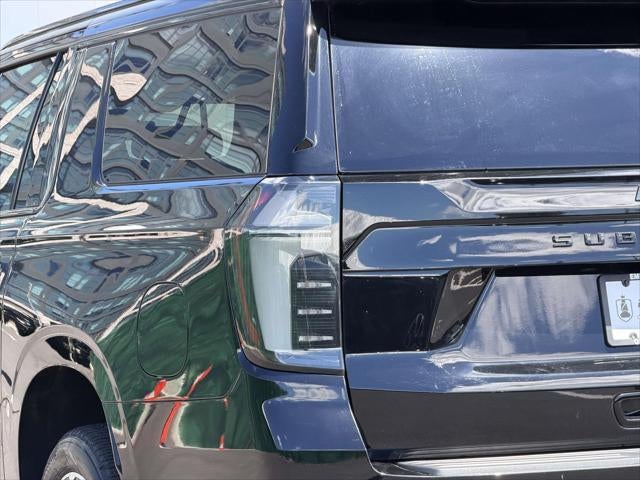 2025 Chevrolet Suburban RST